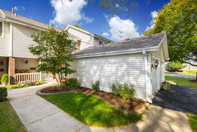 4S768 Innisbrook Dr., Naperville, IL 60563