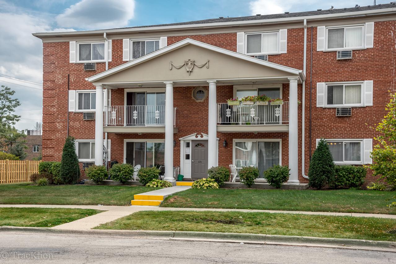 105 E Lillian Ave. #1A, Arlington Heights, IL 60004
