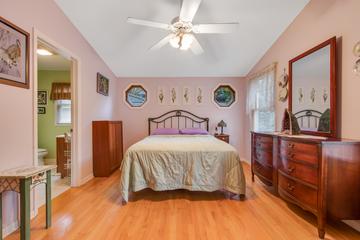 134 Euclid Ave., Bloomingdale, IL 60108