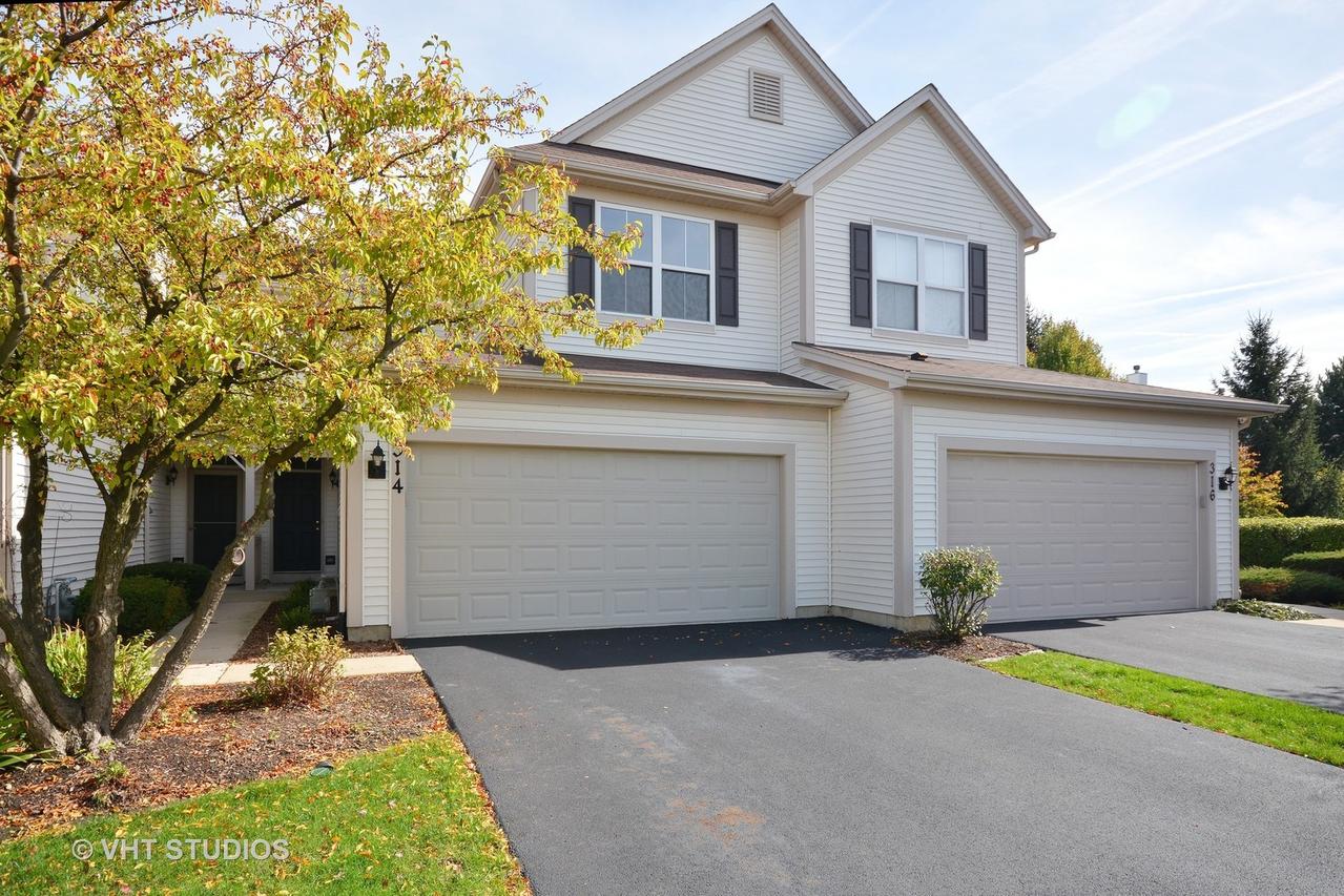 314 Fairmont Ct., St. Charles, IL 60175