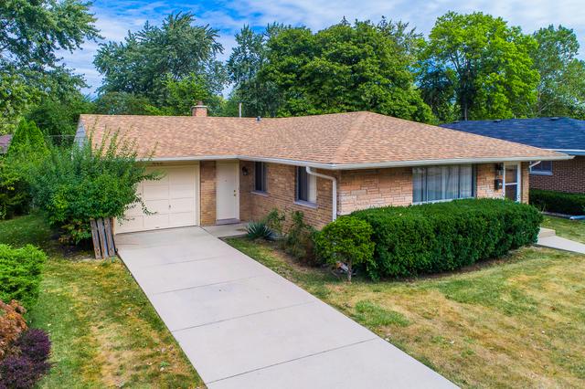 448 Lance Dr., Des Plaines, IL 60016