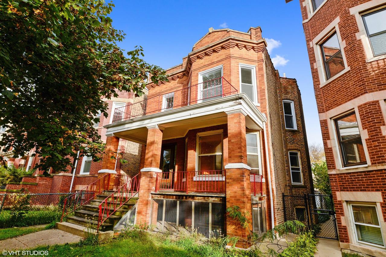 1440 W Olive Ave., Chicago, IL 60660