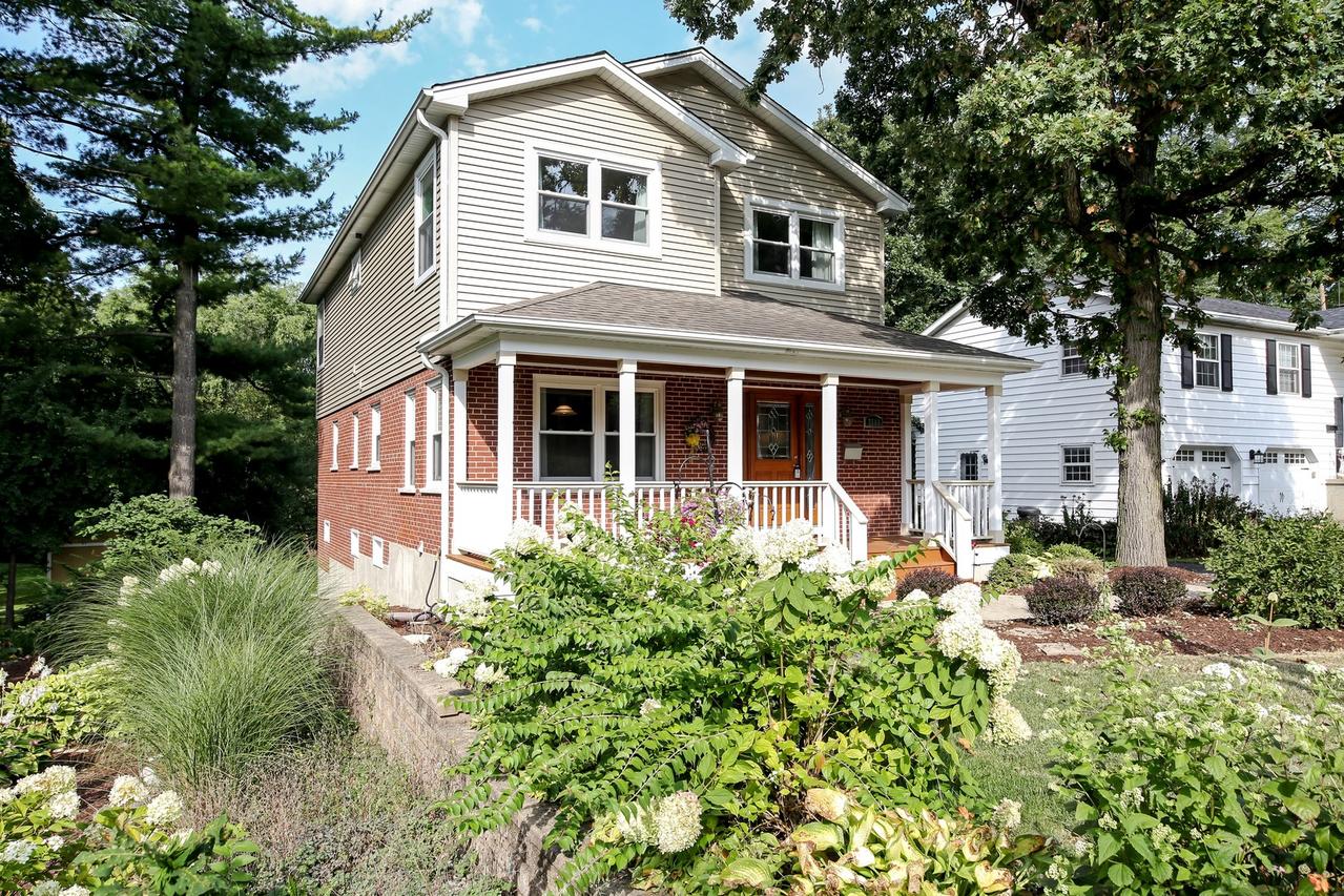 5508 Carpenter St., Downers Grove, IL 60516