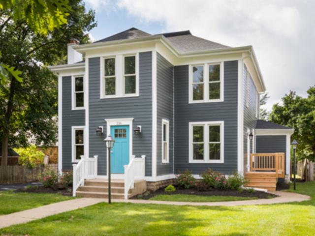 216 Peyton St., Geneva, IL 60134
