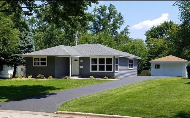2902 South Ct., Rolling Meadows, IL 60008