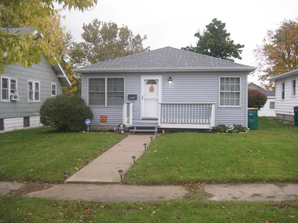 1424 N William St., Joliet, IL 60435