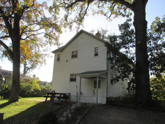 123 N Lincolnway St., North Aurora, IL 60542