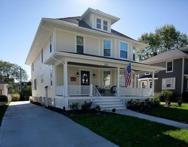 212 W Douglas Ave., Naperville, IL 60540