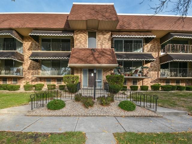 10209 S Komensky Ave. #2E, Oak Lawn, IL 60453