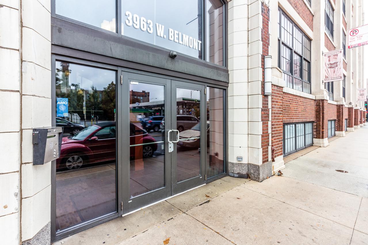 3963 W Belmont Ave. #234, Chicago, IL 60618