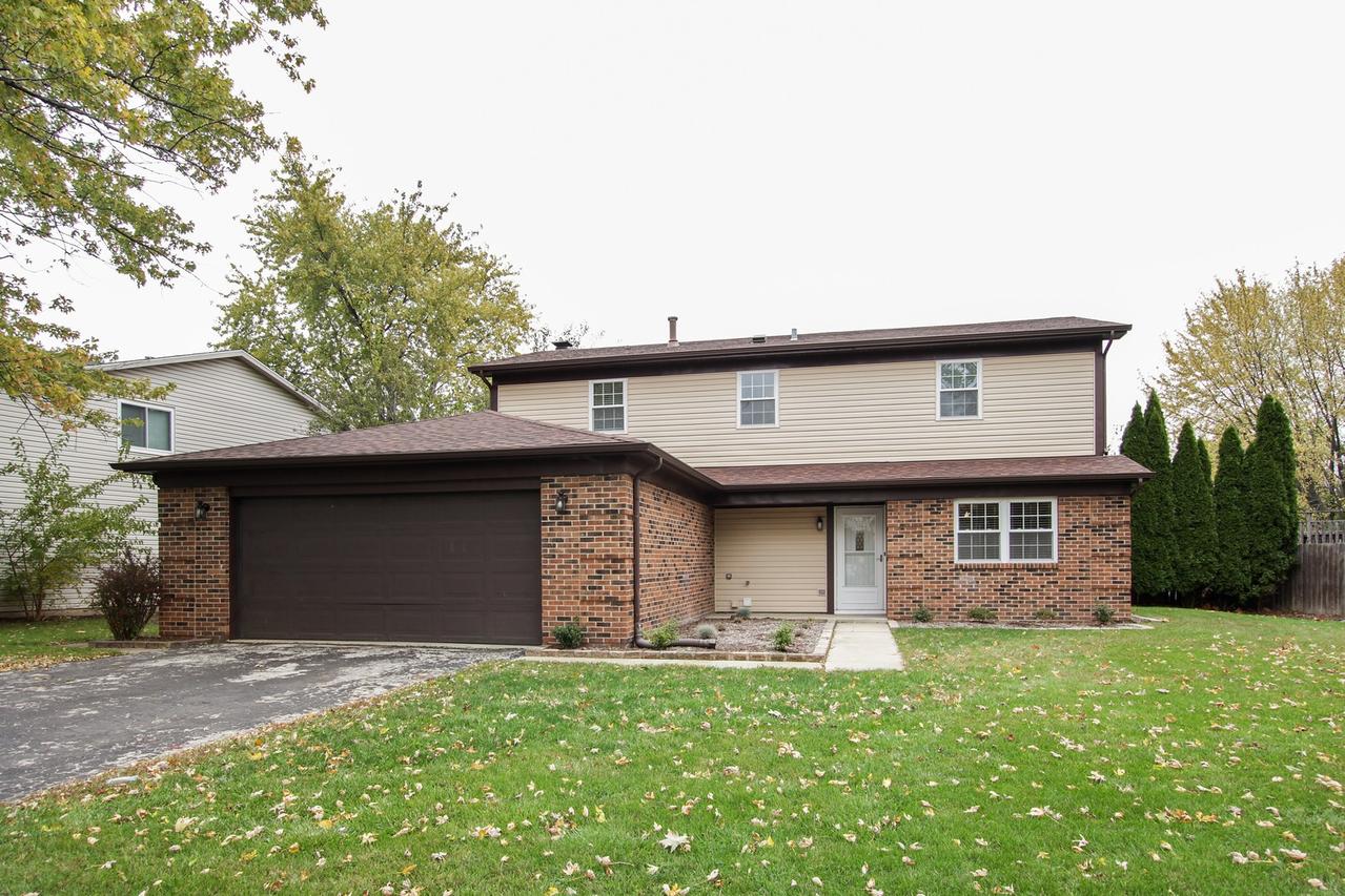 328 Thistle Dr., Bolingbrook, IL 60490
