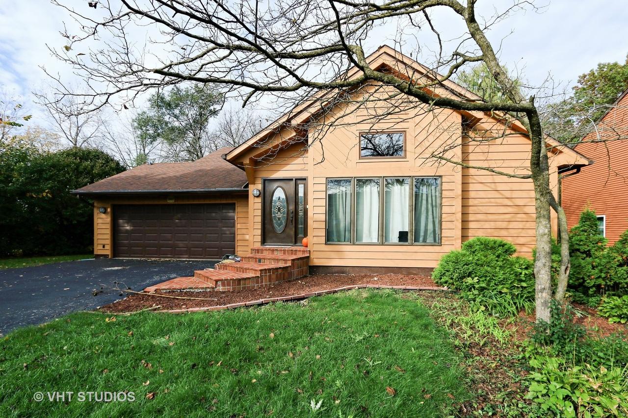 4164 Russell Ave., Gurnee, IL 60031
