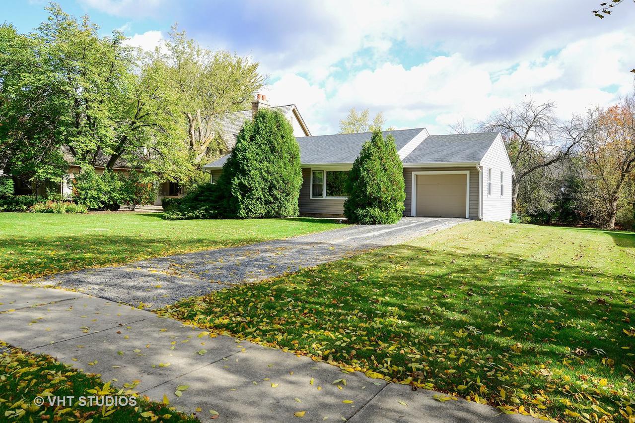 5615 S Garfield St., Hinsdale, IL 60521