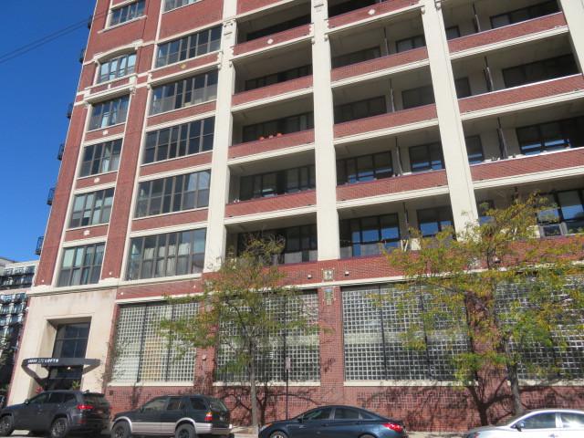 320 E 21st St. #810, Chicago, IL 60616