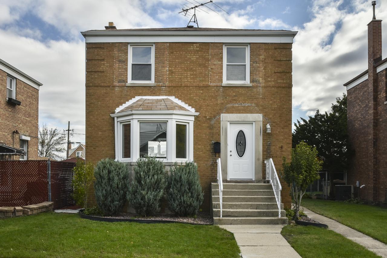 6027 S Monitor Ave., Chicago, IL 60638