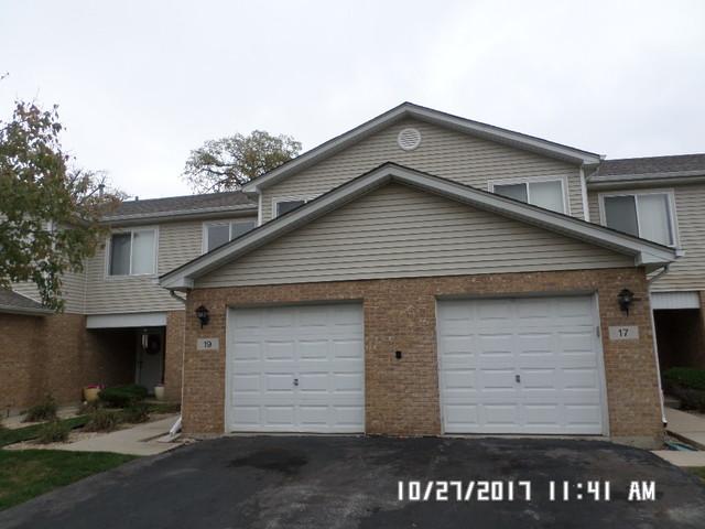 19 Brook Park Ln., Park Forest, IL 60466
