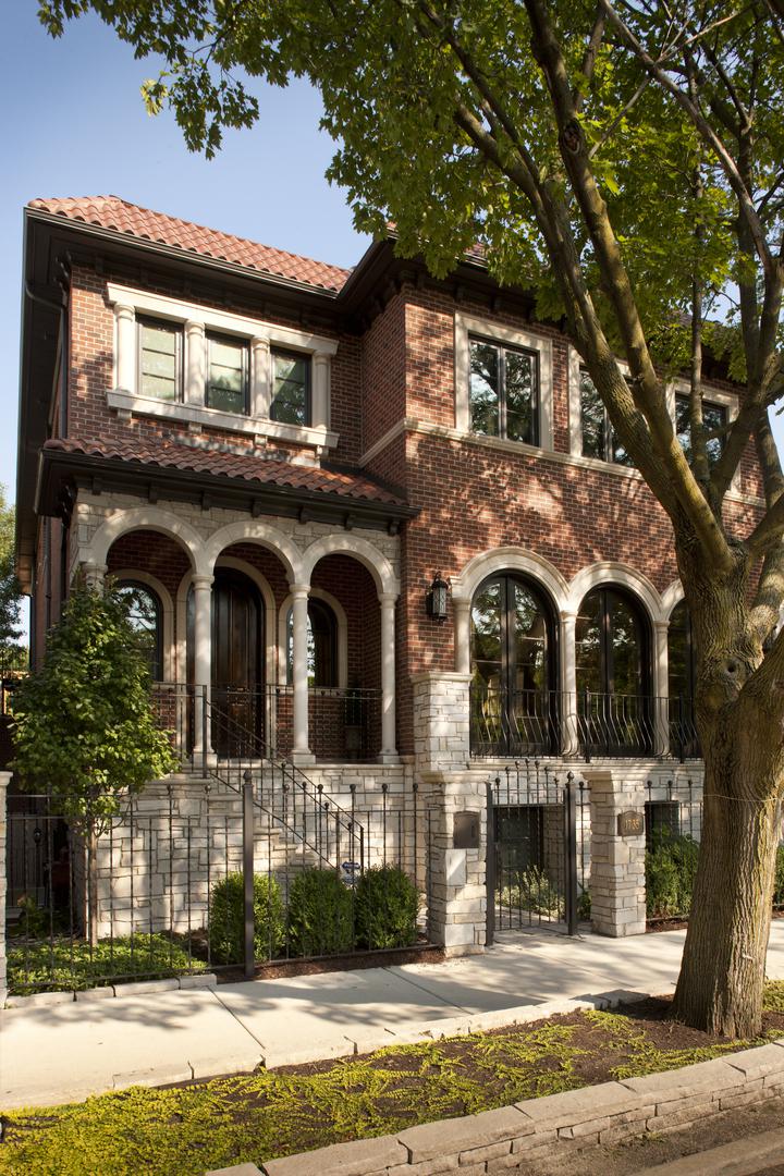 1735 N Honore St., Chicago, IL 60622
