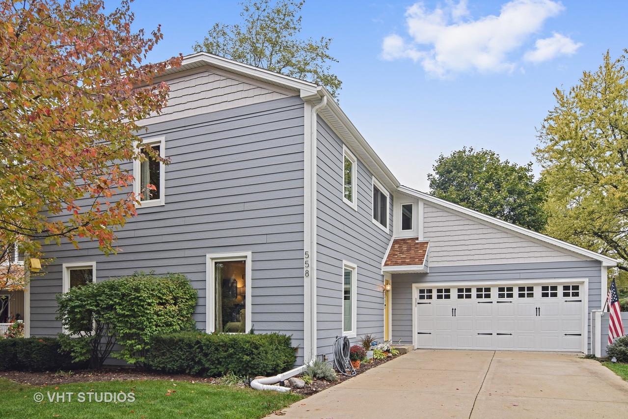 558 Dawes Ave., Glen Ellyn, IL 60137