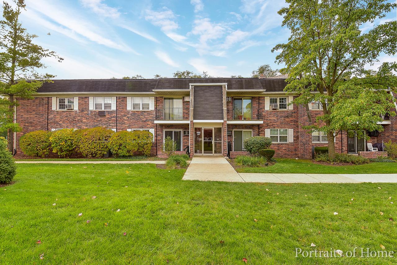 2419 Ogden Ave. #1, Downers Grove, IL 60515