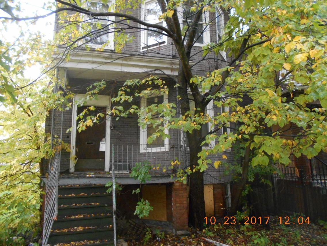 5207 S Bishop St., Chicago, IL 60609