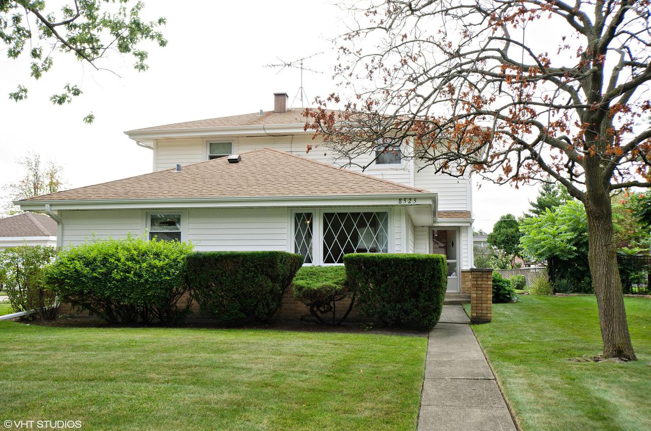 8525 W Crain St., Niles, IL 60714
