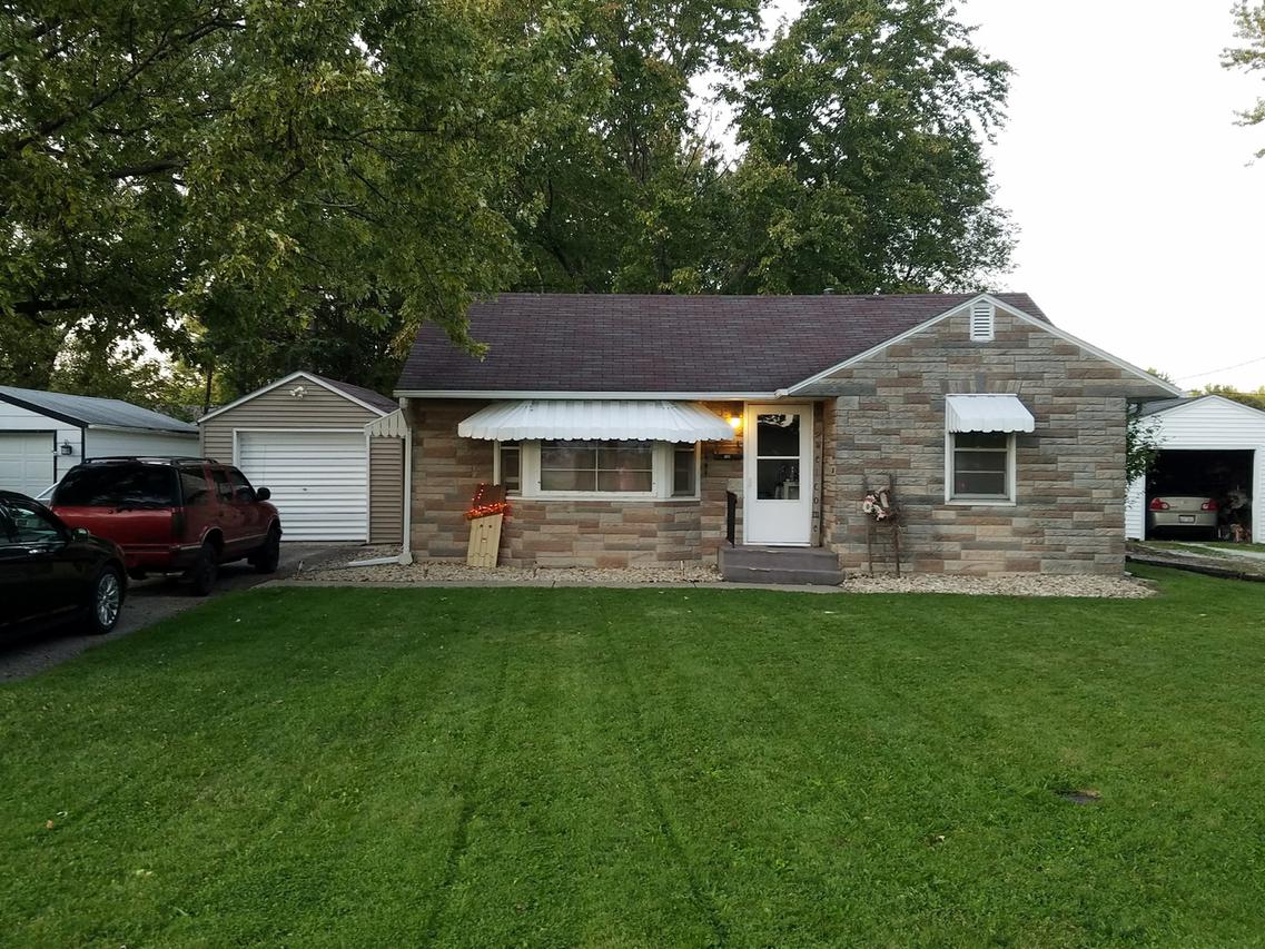 706 E Oak St., Watseka, IL 60970