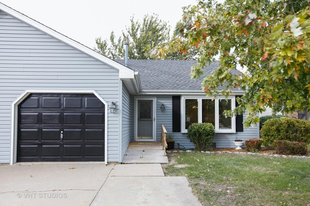 560 Elizabeth Dr., Coal City, IL 60416