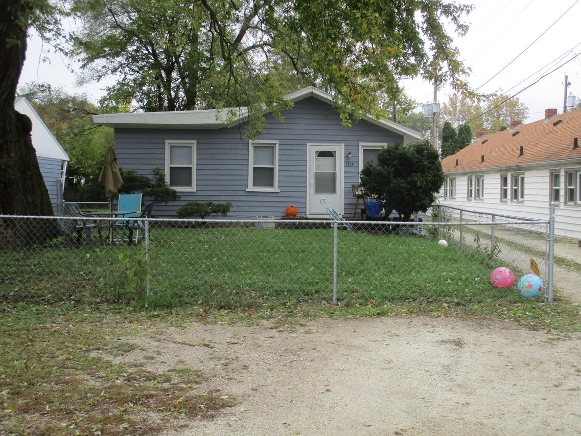 1514 W Healey St., Champaign, IL 61821