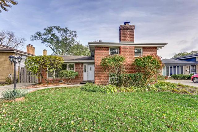 311 Lynn Ct., Des Plaines, IL 60016