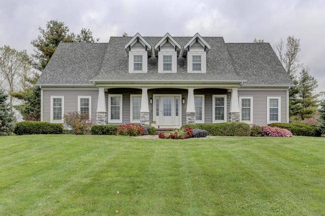 110 Copperhill Dr., Mahomet, IL 61853