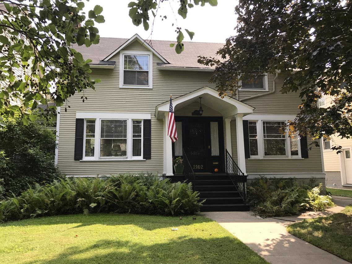 2102 Harrison St., Evanston, IL 60201