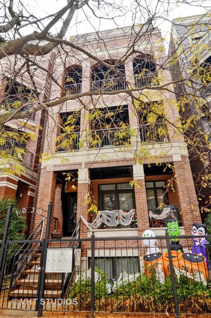 1033 W Monroe St. #2, Chicago, IL 60607