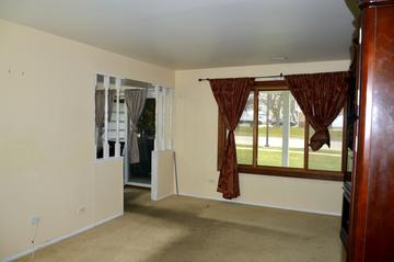 464 Tyler Ct., Vernon Hills, IL 60061