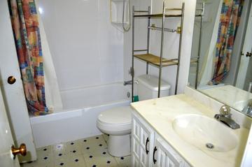 464 Tyler Ct., Vernon Hills, IL 60061