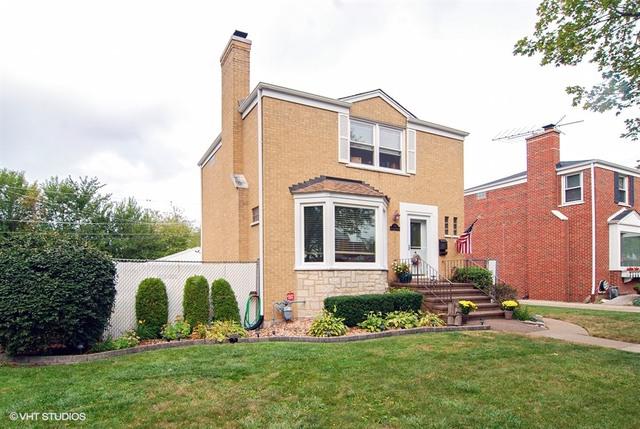 1122 Manchester Ave., Westchester, IL 60154