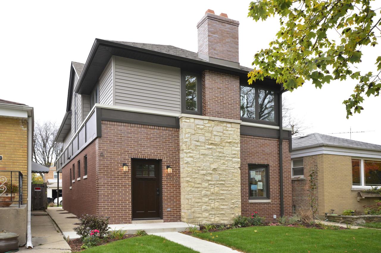 3116 W Jarvis Ave., Chicago, IL 60645