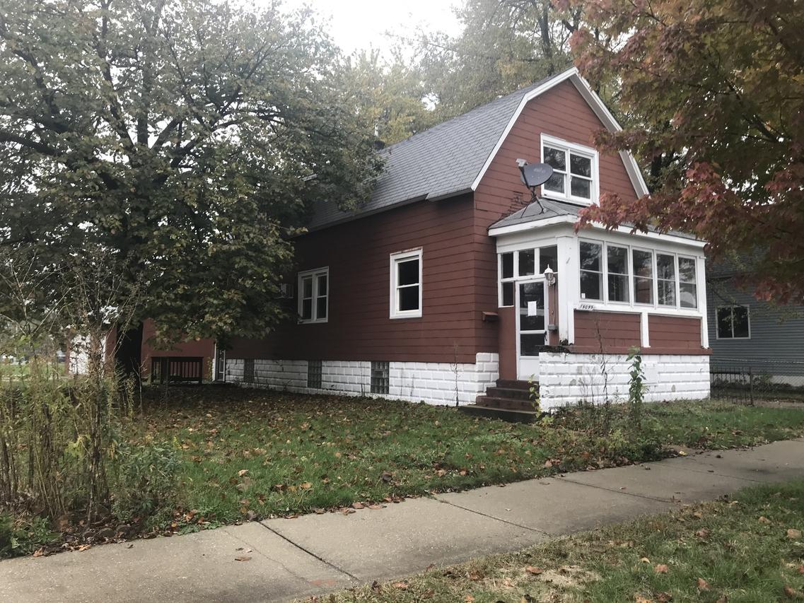 14044 S Green Bay Ave., Burnham, IL 60633