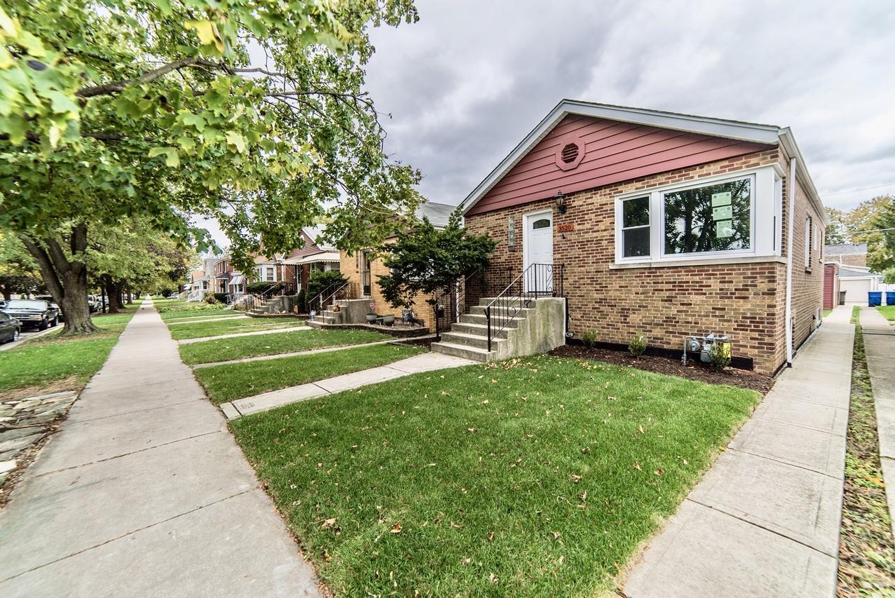 3520 S 56th Ct., Cicero, IL 60804