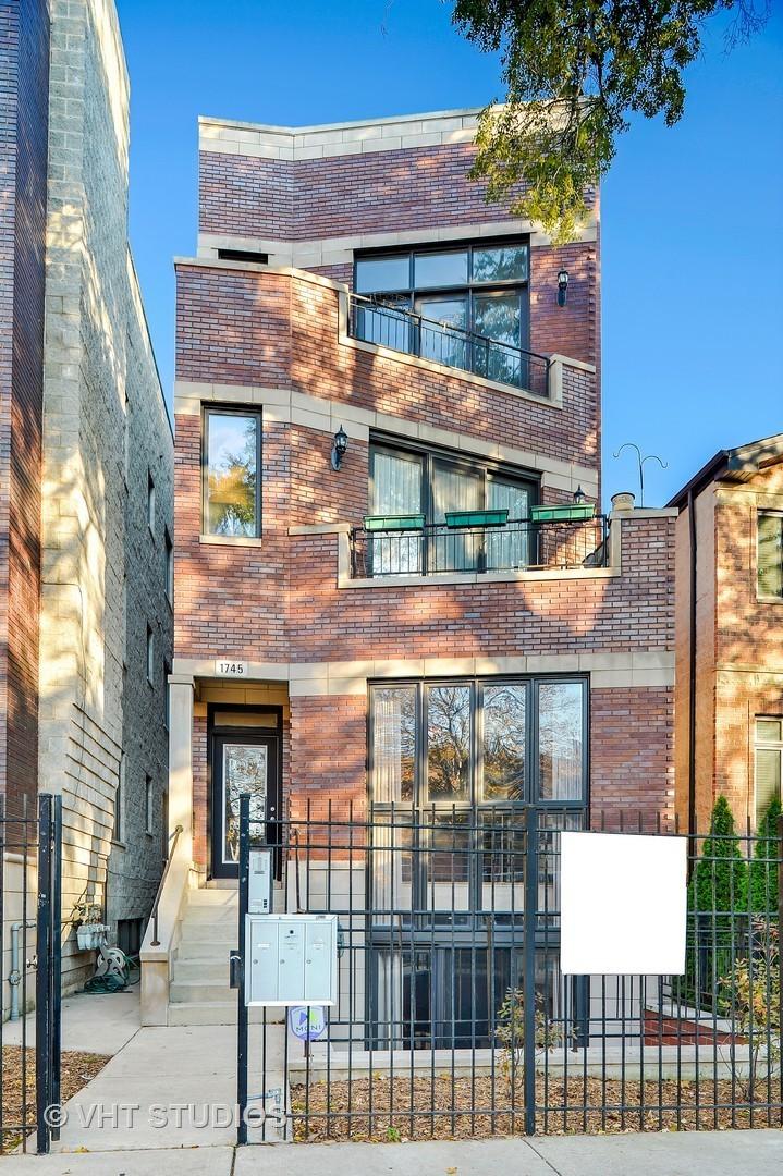 1745 N Artesian Ave. #3, Chicago, IL 60647