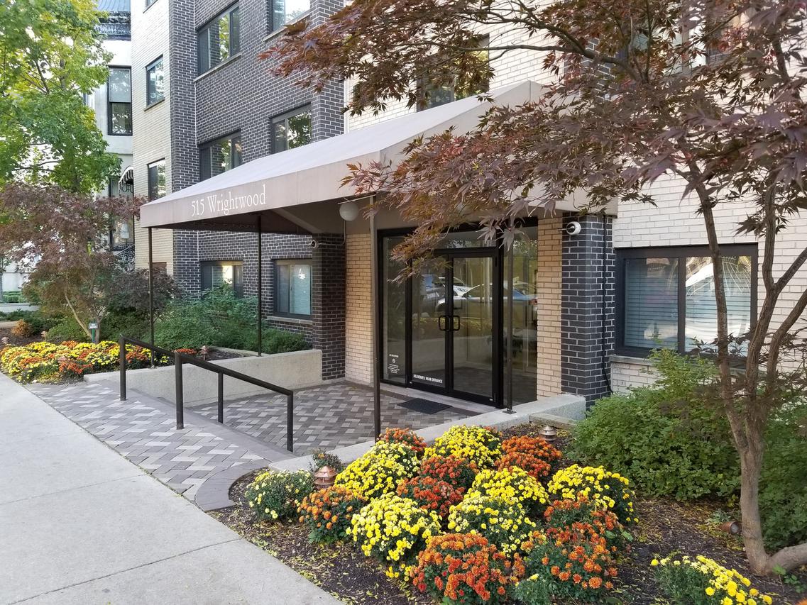 515 W Wrightwood Ave. #511, Chicago, IL 60614
