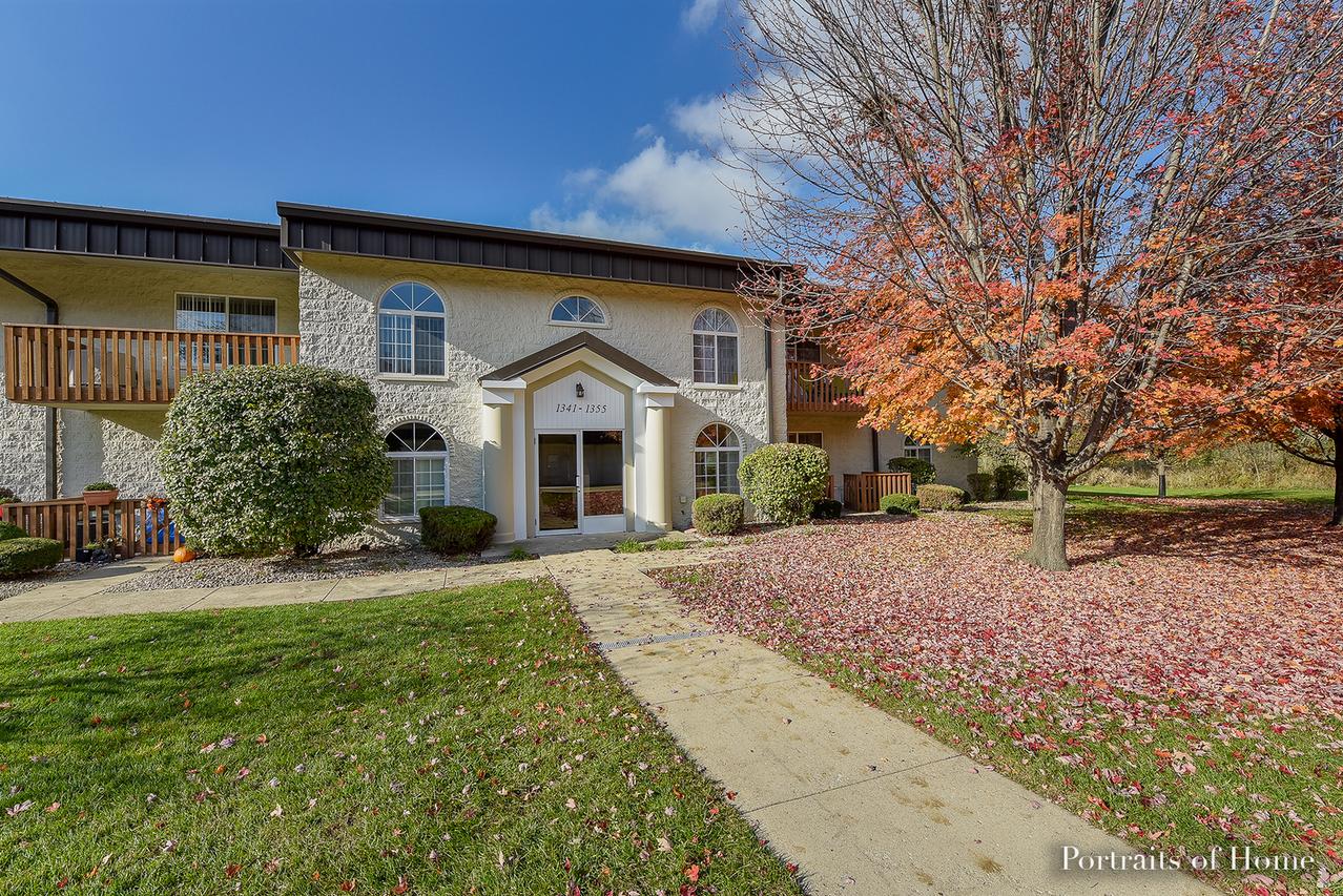1353 Mesa Dr., Joliet, IL 60435