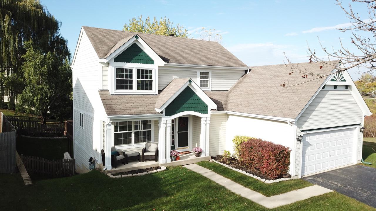537 Arlington Ln., Grayslake, IL 60030