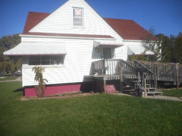 120 Country Club Dr., Northlake, IL 60164