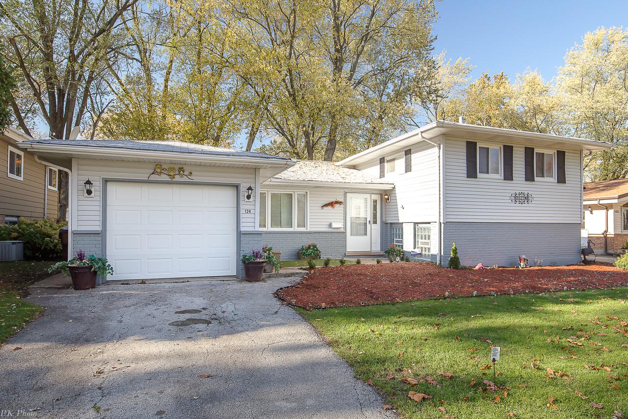 124 Warwick St., Park Forest, IL 60466