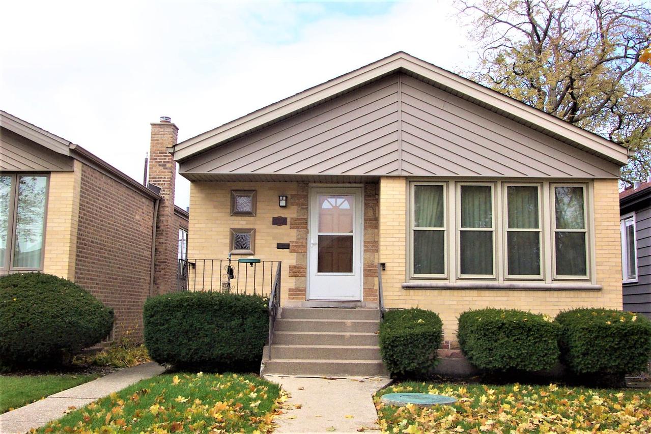 5530 S Moody Ave., Chicago, IL 60638
