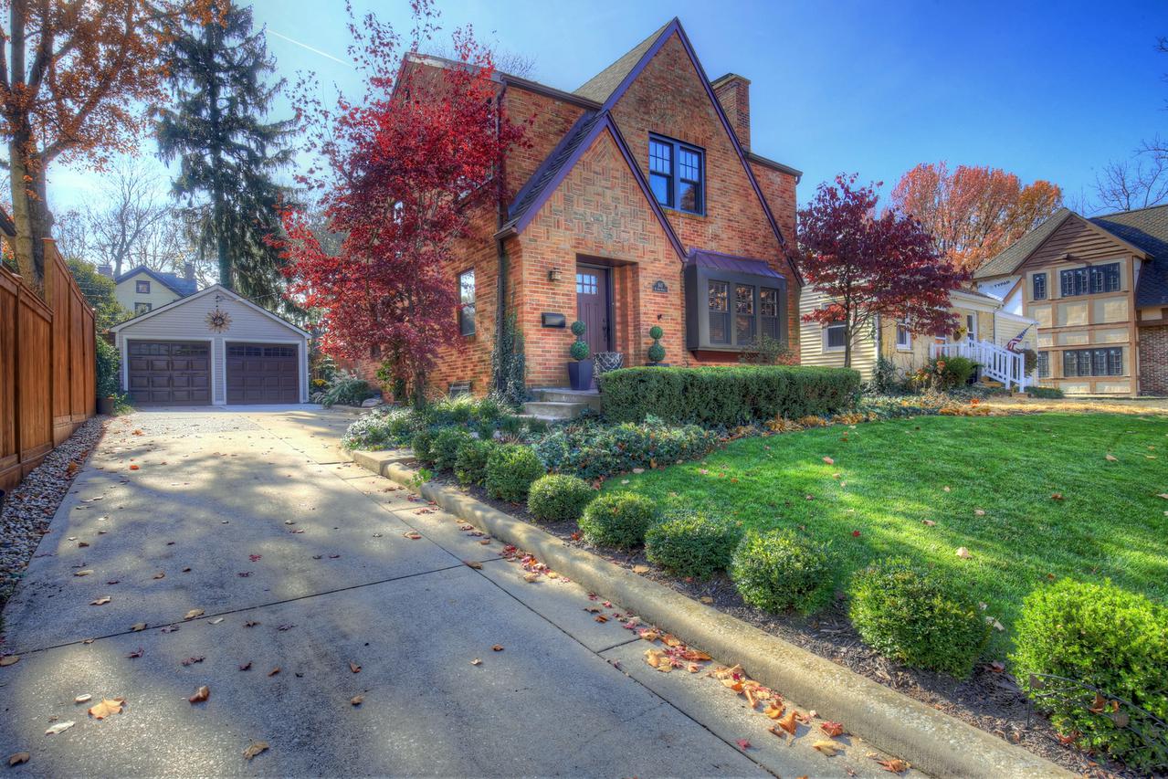 507 John St., Champaign, IL 61820