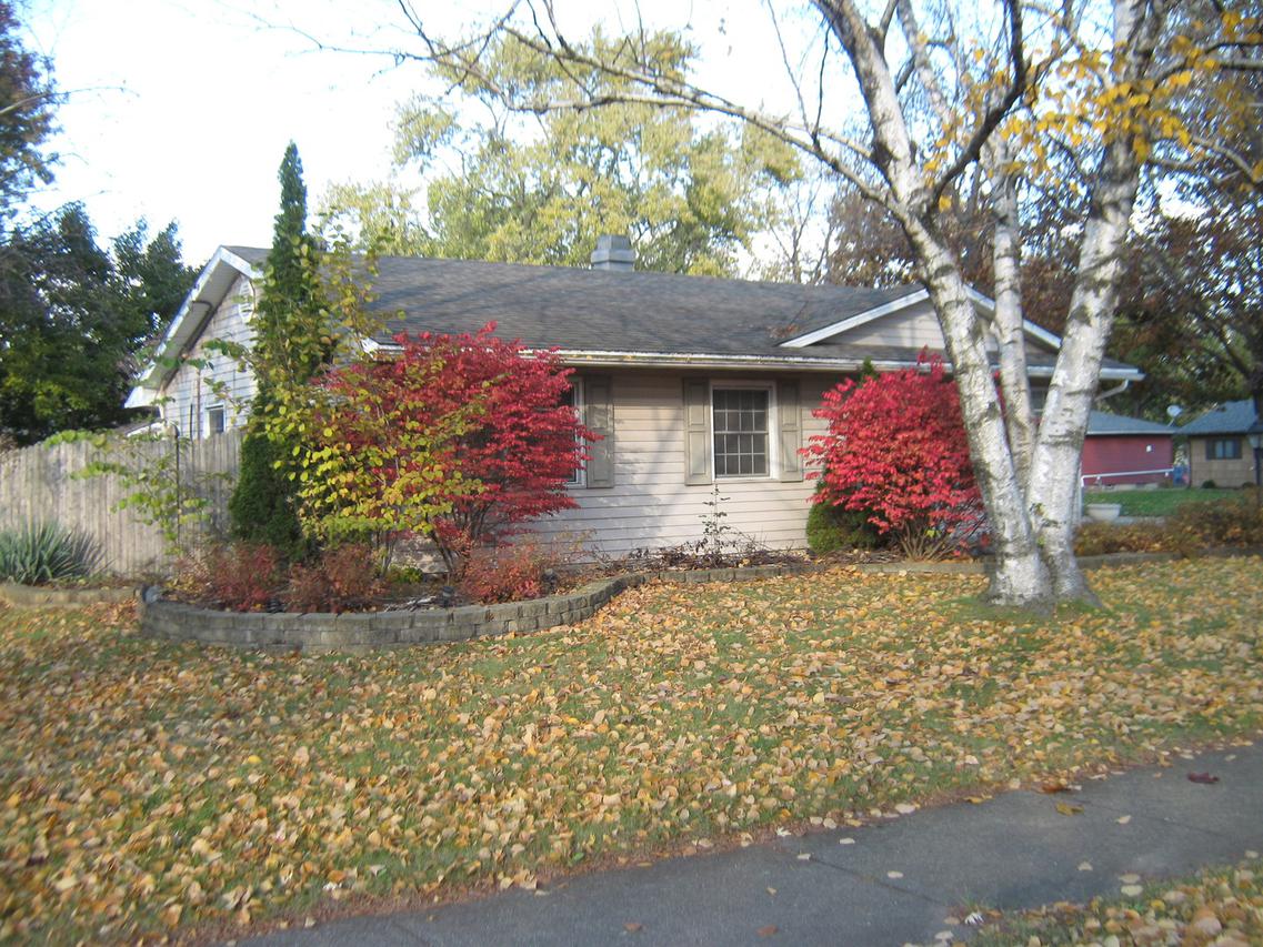 800 Hollyberry Dr., Joliet, IL 60435
