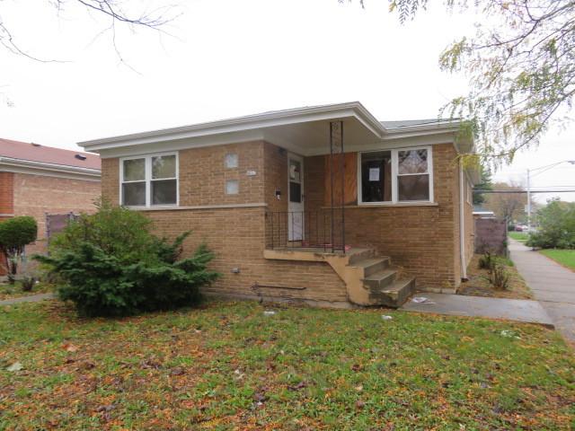 9657 S Lowe Ave., Chicago, IL 60628