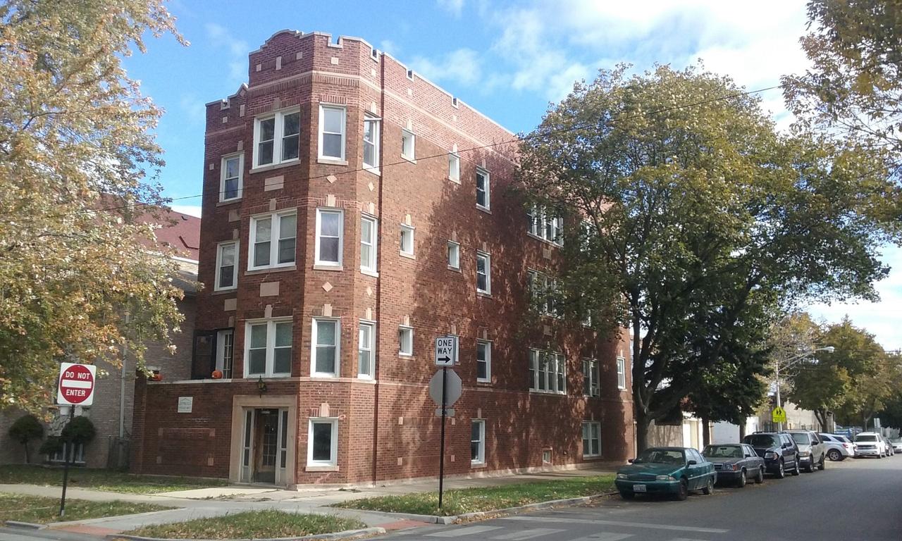 4357 S Sacramento Ave., Chicago, IL 60632