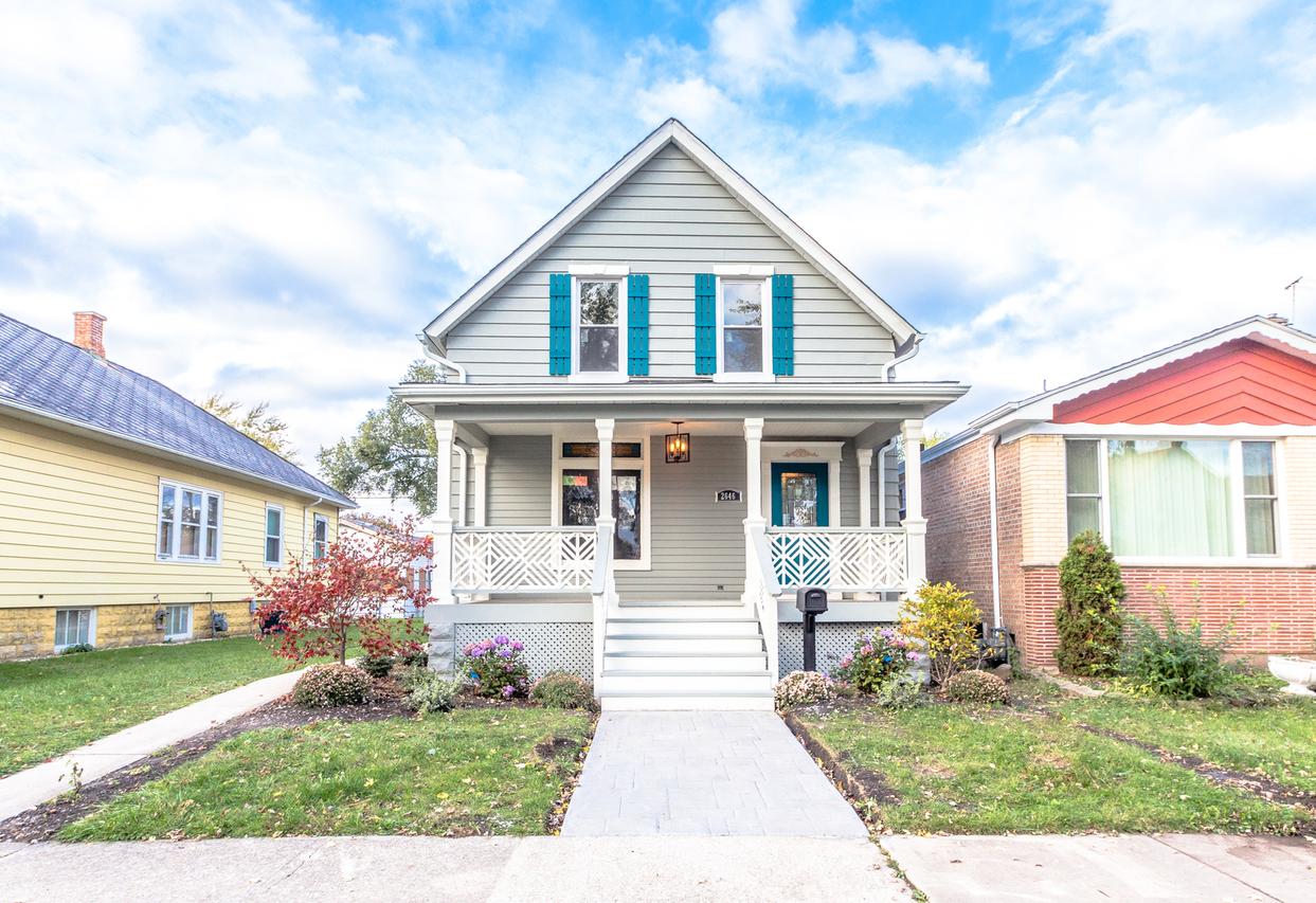 2646 Collins St., Blue Island, IL 60406